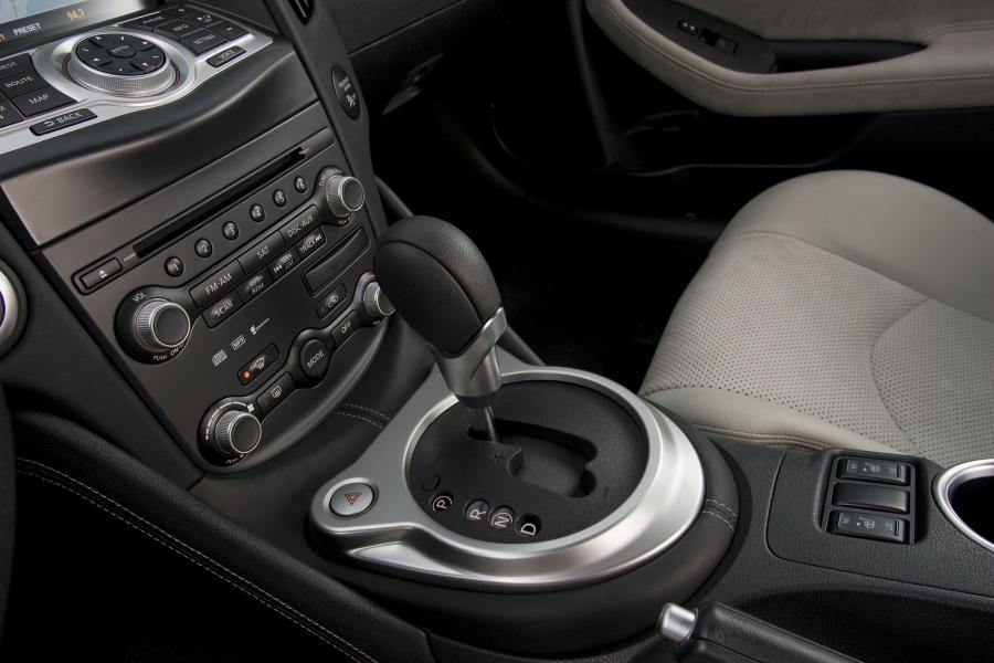  Nissan 370Z 2009 года  (фото 15 из 192)